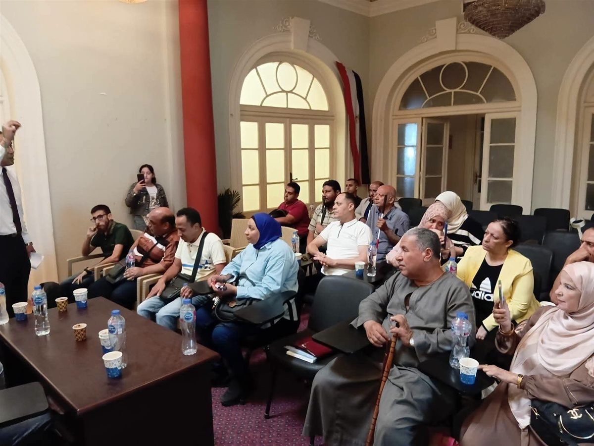 اللجنة النوعية لذوي الاحتياجات الخاصة بالوفد تناقش تحديات الاعتماد على الذات